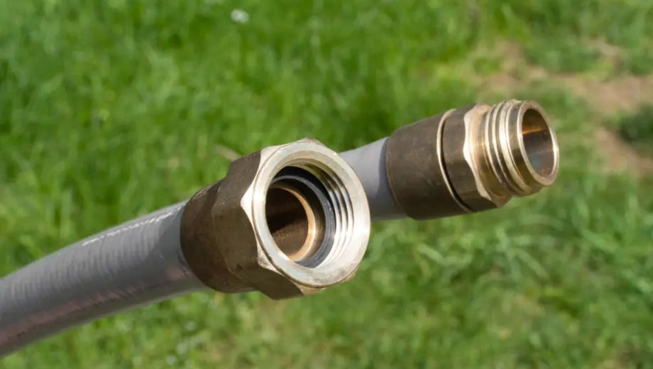 تعمیر سر شلنگی ۳_۴ پکیجی کروم