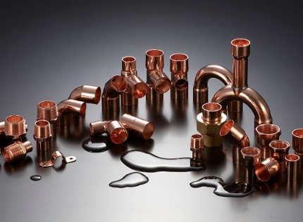 کنترل کیفیت و تست نشتی قطعات برنجی شیوان آرتا